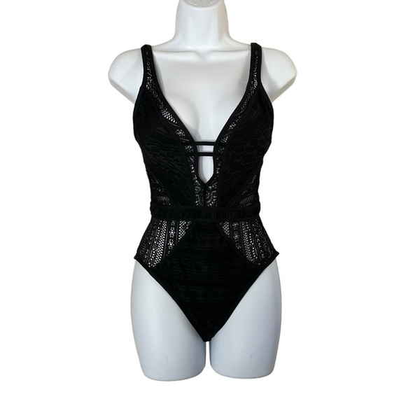BECCA Color Play Crochet Lace One-Piece Swimsuit - Picture 3 of 9